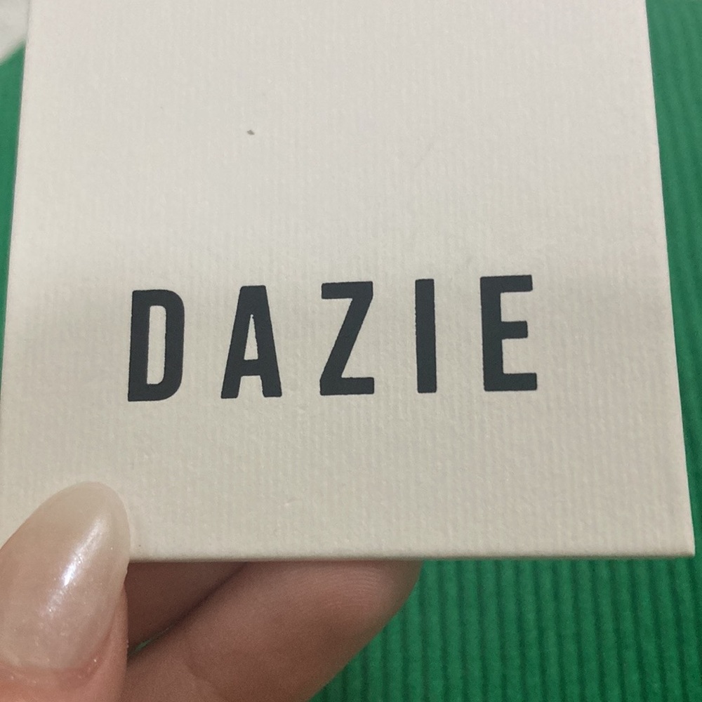 First move knit mini dress || Iconic || DAZIE - Picture 2 of 7